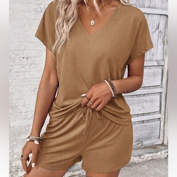 Emory Rose set - Picture 1 of 1